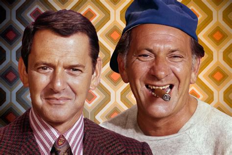 Meet the Cast of The Odd Couple .